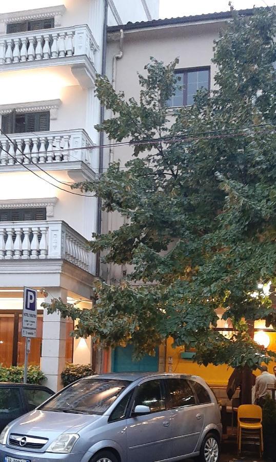 Yes2 Apartment Tirana Exterior photo